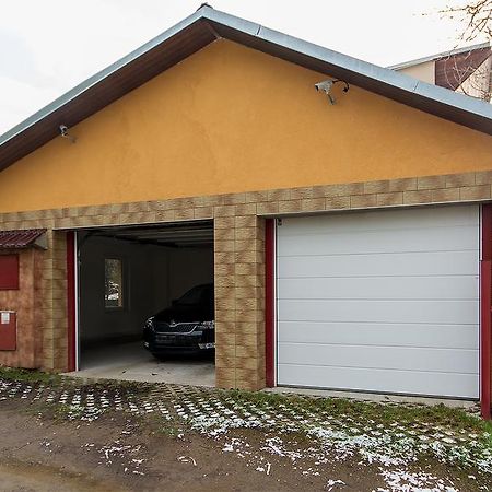Apartman Vrane Vrane nad Vltavou Bagian luar foto