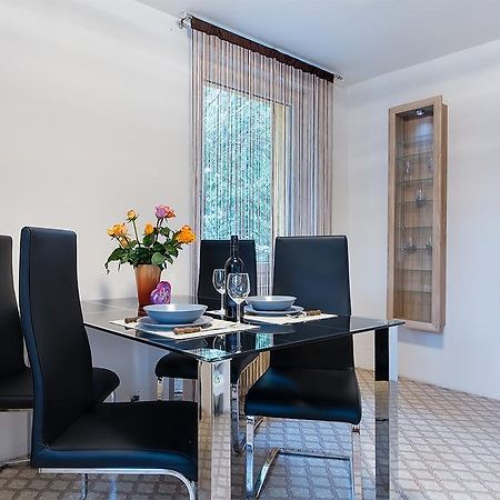 Apartman Vrane Vrane nad Vltavou Bagian luar foto
